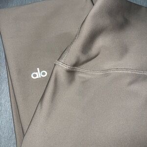 Alo Yoga Airlift Leggings